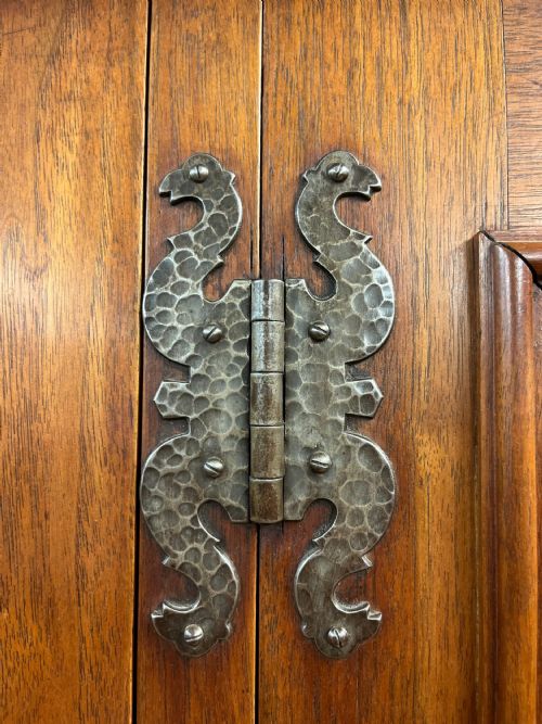 EDWARDIAN WALNUT GENTLEMAN'S WARDROBE - ADDITIONAL PHOTO 3