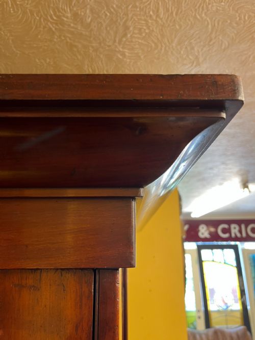 VICTORIAN MAHOGANY LINEN PRESS - ADDITIONAL PHOTO 5