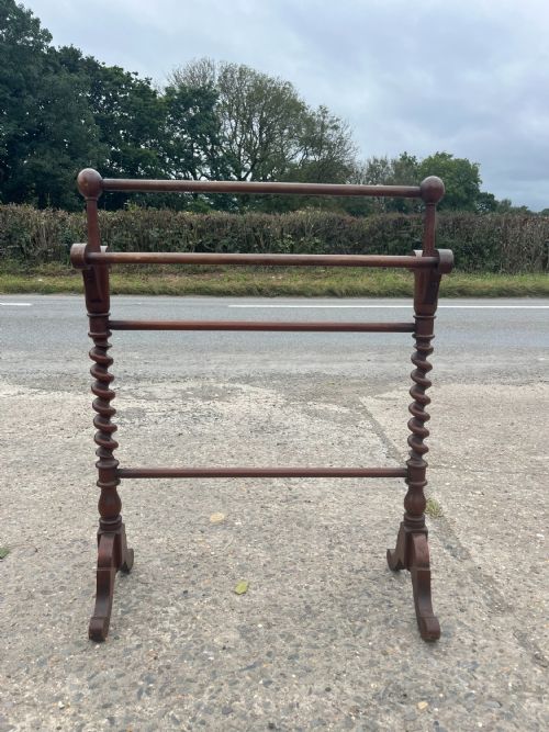 VICTORIAN MAHOGANY TOWEL RAIL - ADDITIONAL PHOTO 1