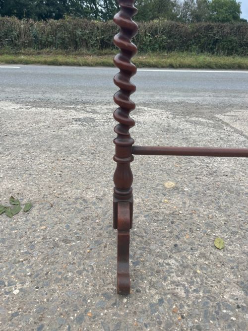VICTORIAN MAHOGANY TOWEL RAIL - ADDITIONAL PHOTO 2