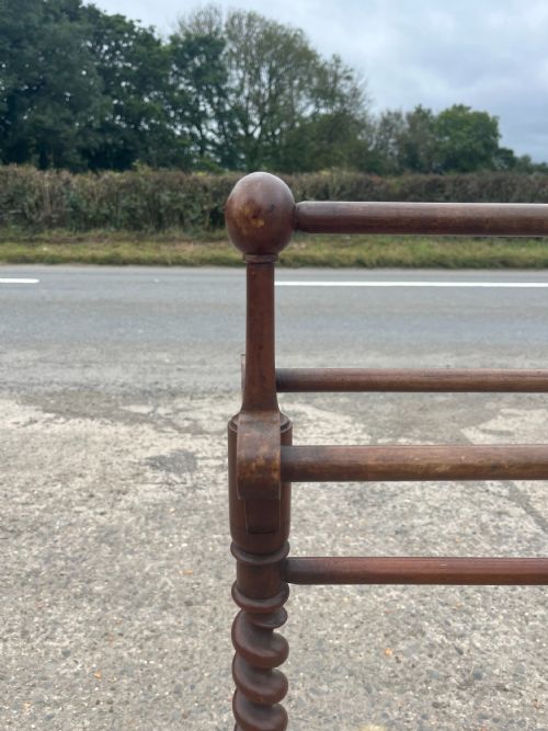 VICTORIAN MAHOGANY TOWEL RAIL - ADDITIONAL PHOTO 3
