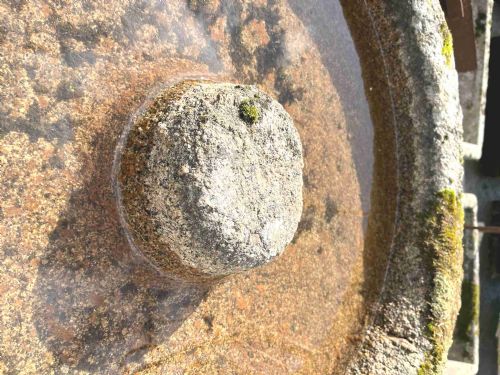 18TH 19TH CENTURY CORNISH GRANITE PIG FEEDING TROUGH - ADDITIONAL PHOTO 2