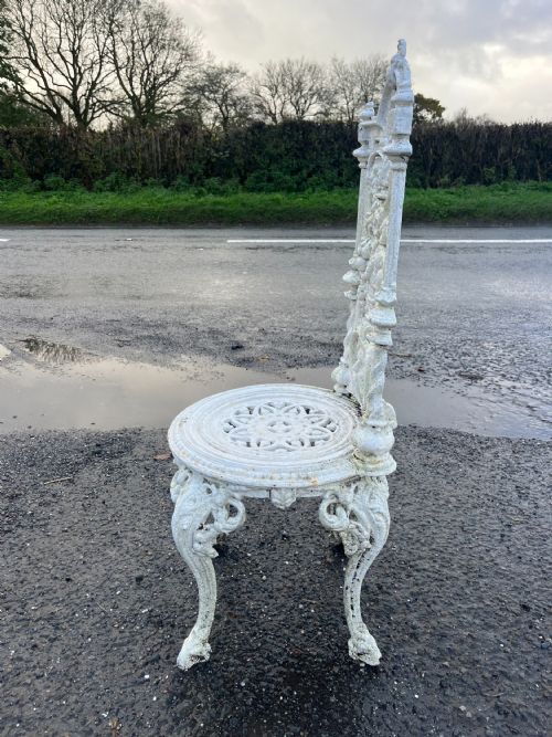 VICTORIAN CAST IRON SET OF 4 CHAIRS - ADDITIONAL PHOTO 6