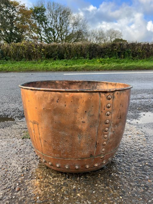 19TH CENTURY RIVETED COPPER BOILER CAULDRON - ADDITIONAL PHOTO 2