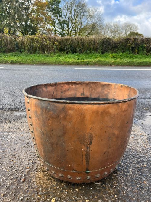 19TH CENTURY RIVETED COPPER BOILER CAULDRON - ADDITIONAL PHOTO 3