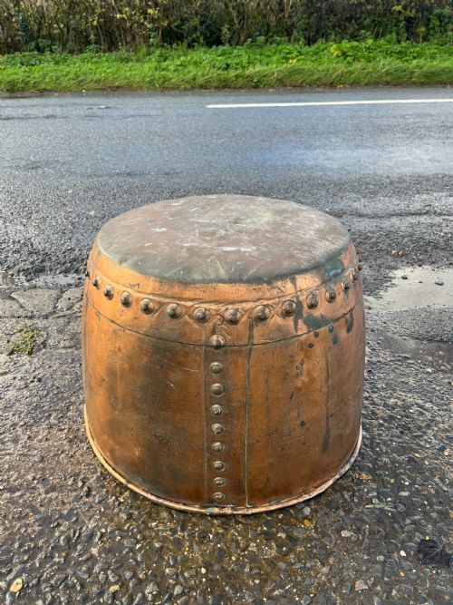 19TH CENTURY RIVETED COPPER BOILER CAULDRON - ADDITIONAL PHOTO 6