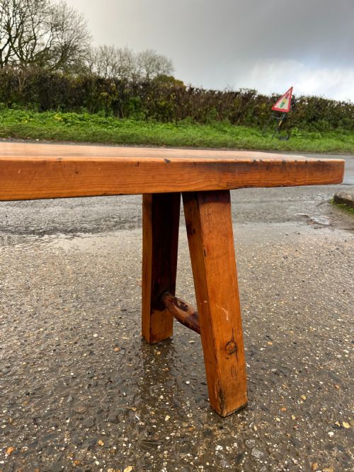 EARLY 19TH CENTURY PINE FORM BENCH - ADDITIONAL PHOTO 1