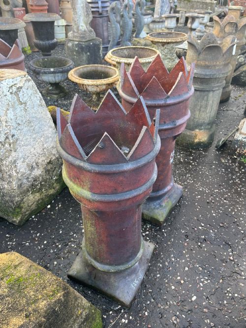PAIR OF VICTORIAN CROWN TOP CHIMNEY POTS - ADDITIONAL PHOTO 4