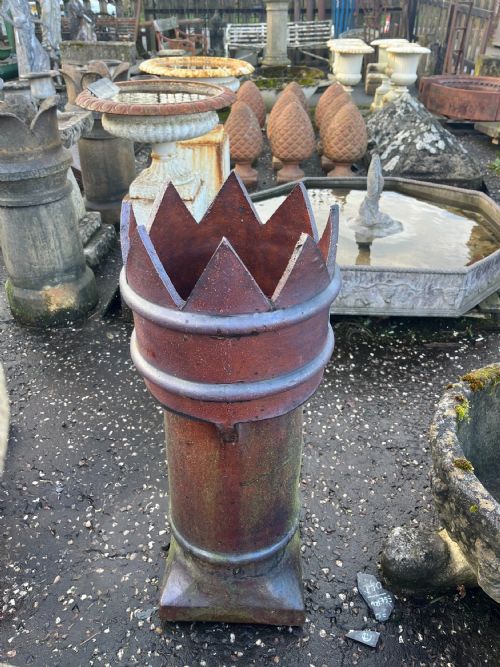 single victorian crown top chimney pot - CATEGORY: ANTIQUE MISCELLANEOUS - DATED VICTORIAN