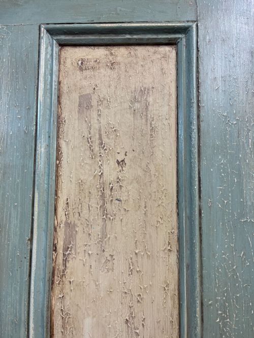 VICTORIAN PAINTED PINE 2 DOOR CUPBOARD - ADDITIONAL PHOTO 6