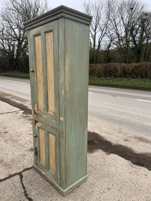 VICTORIAN PAINTED PINE 2 DOOR CUPBOARD - ADDITIONAL PHOTO 11