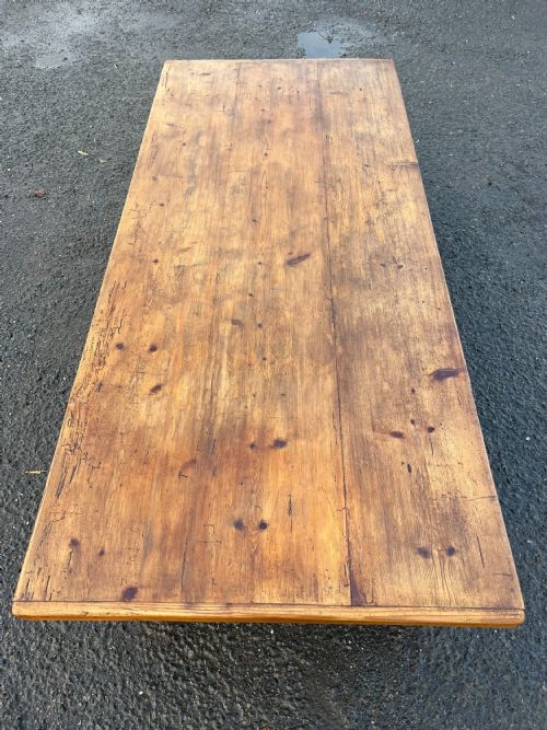 VICTORIAN PINE FARMHOUSE KITCHEN TABLE CONVERTED TO COFFEE TABLE - ADDITIONAL PHOTO 2