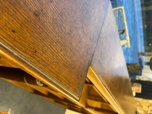 CIRCA 1900 OAK BREAKFRONT BOOKCASE - ADDITIONAL PHOTO 10