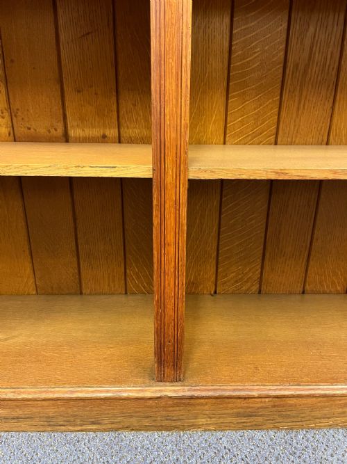CIRCA 1900 OAK BREAKFRONT BOOKCASE - ADDITIONAL PHOTO 12