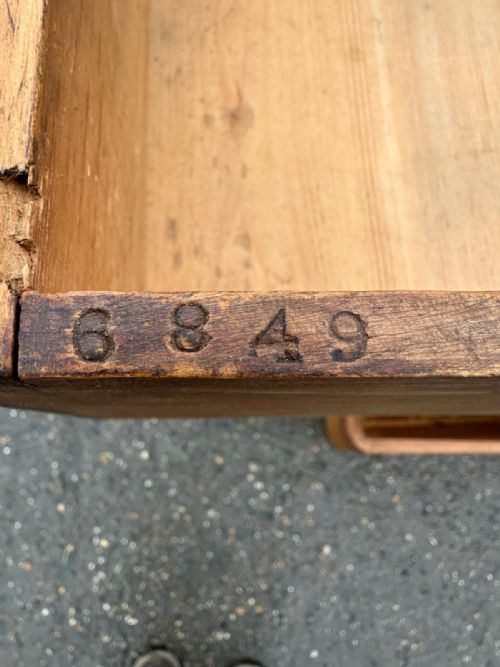 VICTORIAN PINE 2 3 CHEST OF DRAWERS - ADDITIONAL PHOTO 11