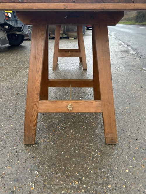 EARLY 20TH CENTURY PINE TRESTLE TABLE - ADDITIONAL PHOTO 1