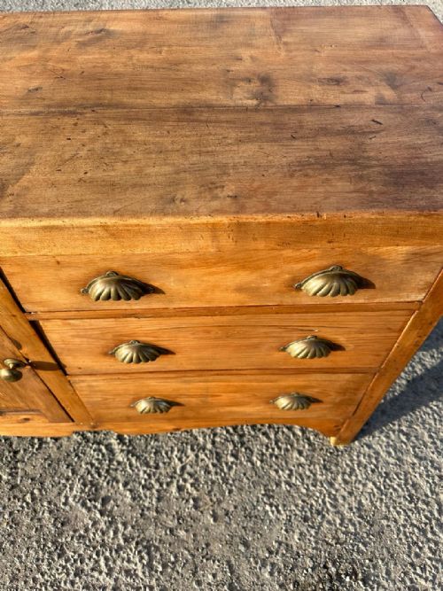 VICTORIAN PINE DRESSER BASE - ADDITIONAL PHOTO 1