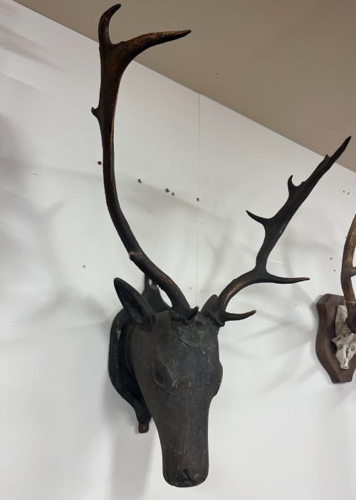CIRCA 1900 FOLK ART CARVED WOOD STAGS HEAD - ADDITIONAL PHOTO 8