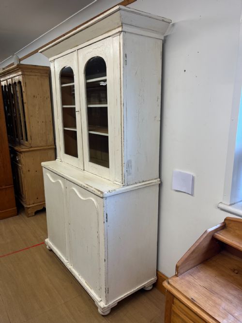 EARLY 19TH CENTURY GEORGIAN PAINTED PINE BOOKCASE - ADDITIONAL PHOTO 4