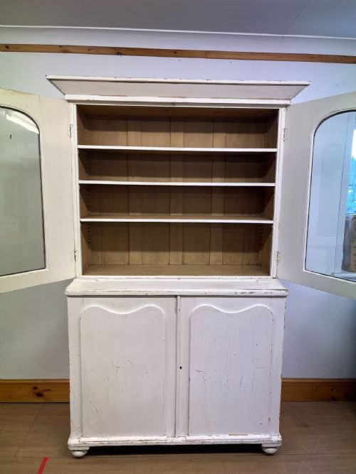 EARLY 19TH CENTURY GEORGIAN PAINTED PINE BOOKCASE - ADDITIONAL PHOTO 7