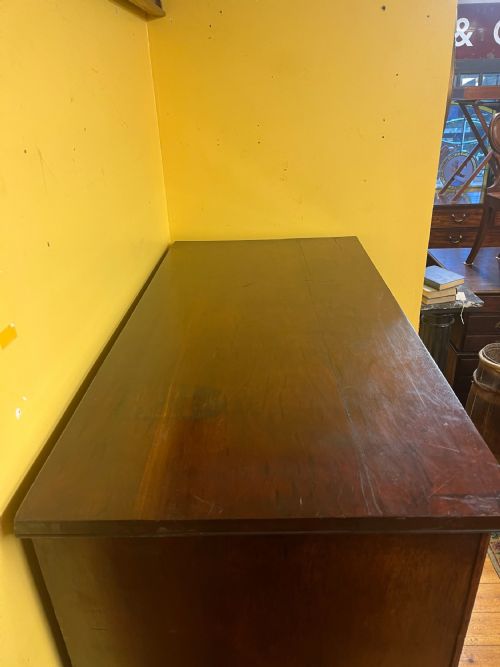 UNUSUALLY LARGE VICTORIAN MAHOGANY 2 OVER 4 CHEST OF DRAWERS - ADDITIONAL PHOTO 7