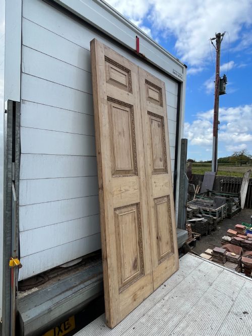 VICTORIAN PINE DOOR WITH 6 FIELDED PANELS - ADDITIONAL PHOTO 5