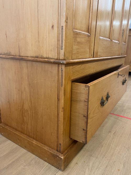 VICTORIAN PINE LARDER CUPBOARD - ADDITIONAL PHOTO 5