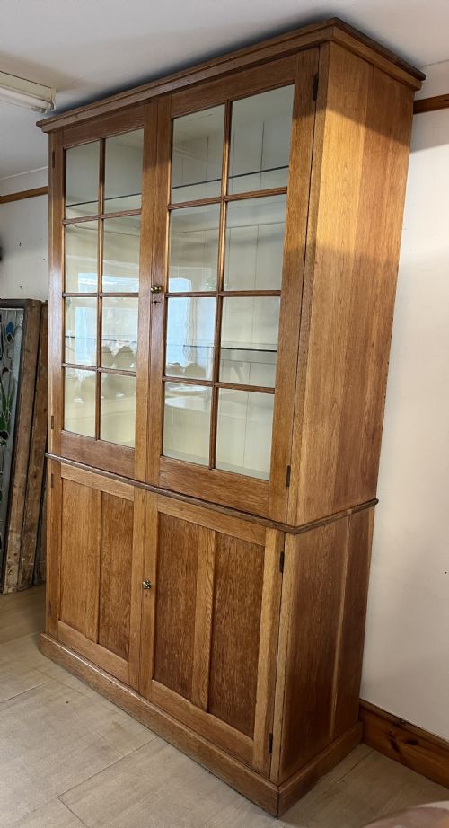 CIRCA 1920 OAK SCHOOL CUPBOARD - ADDITIONAL PHOTO 2
