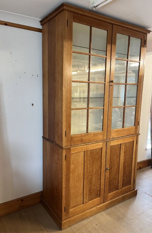 CIRCA 1920 OAK SCHOOL CUPBOARD - ADDITIONAL PHOTO 1