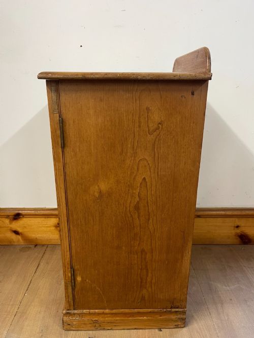 VICTORIAN PINE BEDSIDE CABINET - ADDITIONAL PHOTO 2