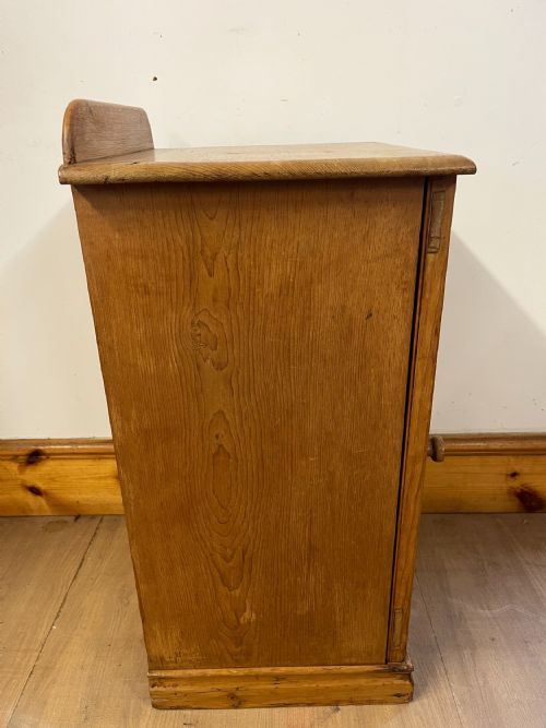 VICTORIAN PINE BEDSIDE CABINET - ADDITIONAL PHOTO 6