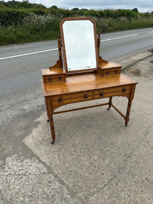 a good aesthtic movement ash oak dressing table and associated chair circa 1870s - CATEGORY: ANTIQUE DRESSING TABLES - DATED 1870