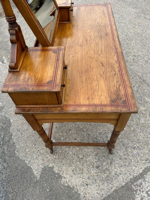 A GOOD AESTHTIC MOVEMENT ASH OAK DRESSING TABLE AND ASSOCIATED CHAIR CIRCA 1870S - ADDITIONAL PHOTO 2