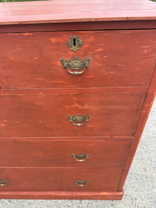LATE VICTORIAN 1900 ORIGINAL PAINTED PINE 23 CHEST OF DRAWERS - ADDITIONAL PHOTO 5