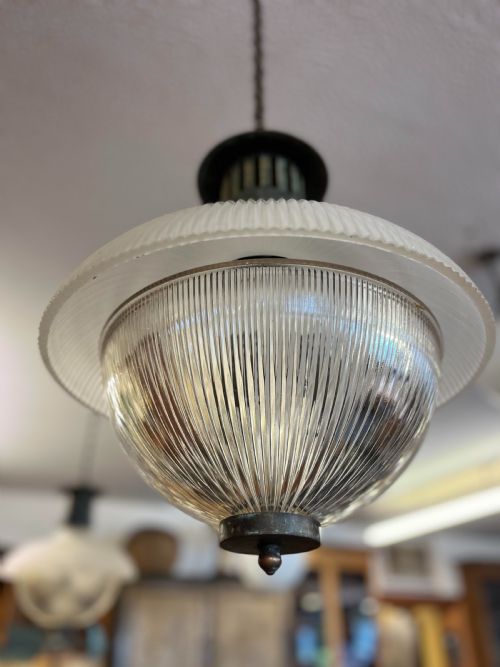 STUNNING EARLY 20TH CENTURY DOUBLE PRISMATIC HOLOPHANE PENDANT LIGHT - ADDITIONAL PHOTO 4