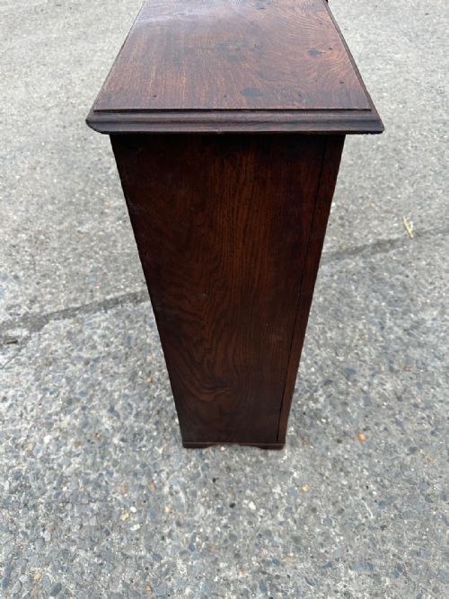 VICTORIAN DWARF BREAKFRONT OAK BOOKCASE - ADDITIONAL PHOTO 2