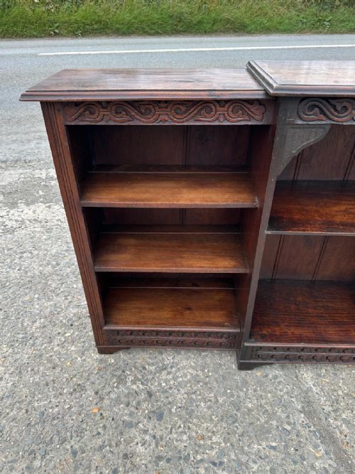 VICTORIAN DWARF BREAKFRONT OAK BOOKCASE - ADDITIONAL PHOTO 4