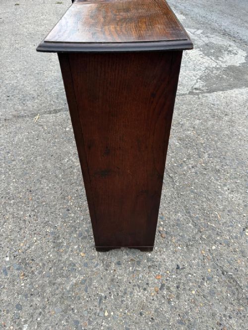 VICTORIAN DWARF BREAKFRONT OAK BOOKCASE - ADDITIONAL PHOTO 5