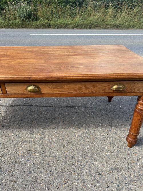 LATE VICTORIAN PITCH PINE TABLE - ADDITIONAL PHOTO 3