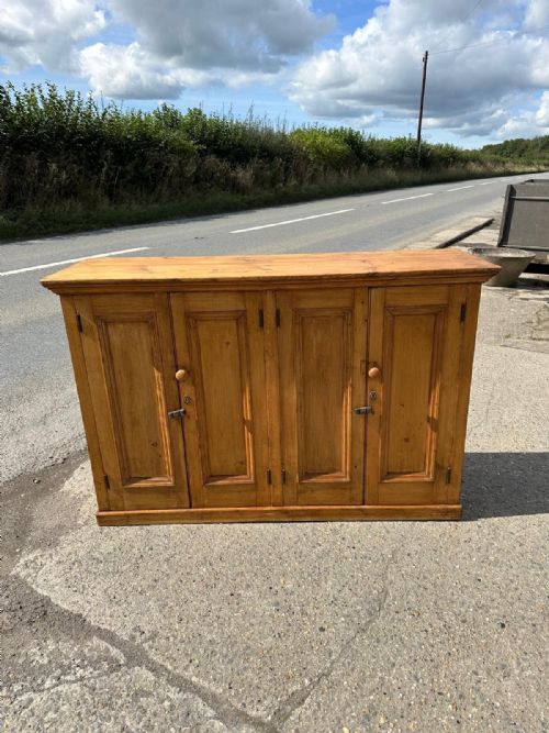victorian pine 4 door cupboard - CATEGORY: ANTIQUE CUPBOARDS - DATED VICTORIAN
