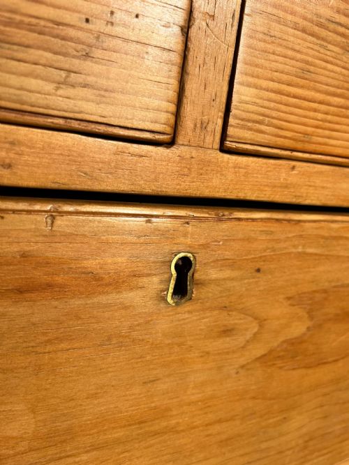 VICTORIAN PINE 24 CHEST OF DRAWERS - ADDITIONAL PHOTO 6