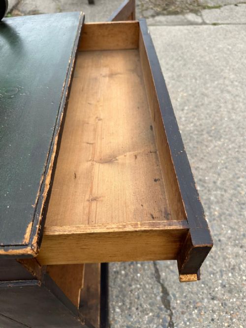 VICTORIAN PINE CUPBOARD WITH RAISED SHELF - ADDITIONAL PHOTO 3