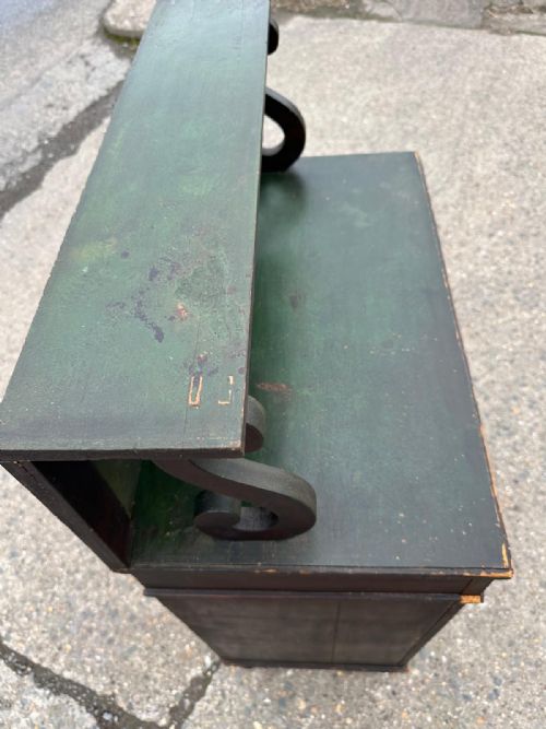 VICTORIAN PINE CUPBOARD WITH RAISED SHELF - ADDITIONAL PHOTO 4