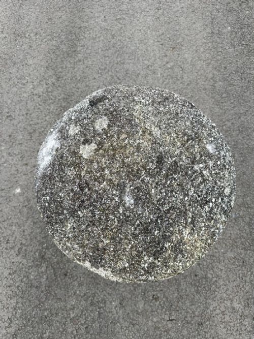 CIRCA 1800 CORNISH GRANITE STADDLE STONE - ADDITIONAL PHOTO 2