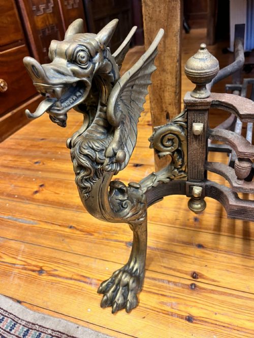 19TH CENTURY FIRE BASKET WITH BRASS GRIFFINS - ADDITIONAL PHOTO 2