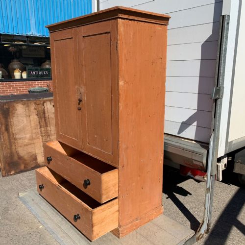 VICTORIAN PINE LINEN PRESS - ADDITIONAL PHOTO 3
