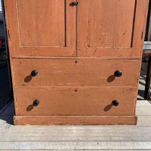 VICTORIAN PINE LINEN PRESS - ADDITIONAL PHOTO 10