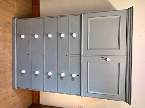 VICTORIAN PAINTED PINE LINEN CUPBOARD - ADDITIONAL PHOTO 2