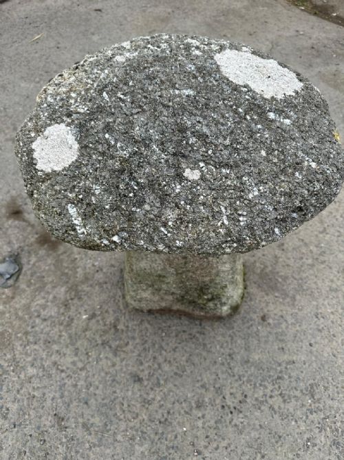 CIRCA 1800 CORNISH GRANITE STADDLE STONE - ADDITIONAL PHOTO 8