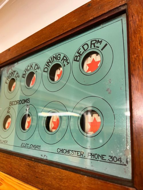 CIRCA 1900 SERVANTS BELL BOARD 'AMES AND WILLMER CHICHESTER' - ADDITIONAL PHOTO 2